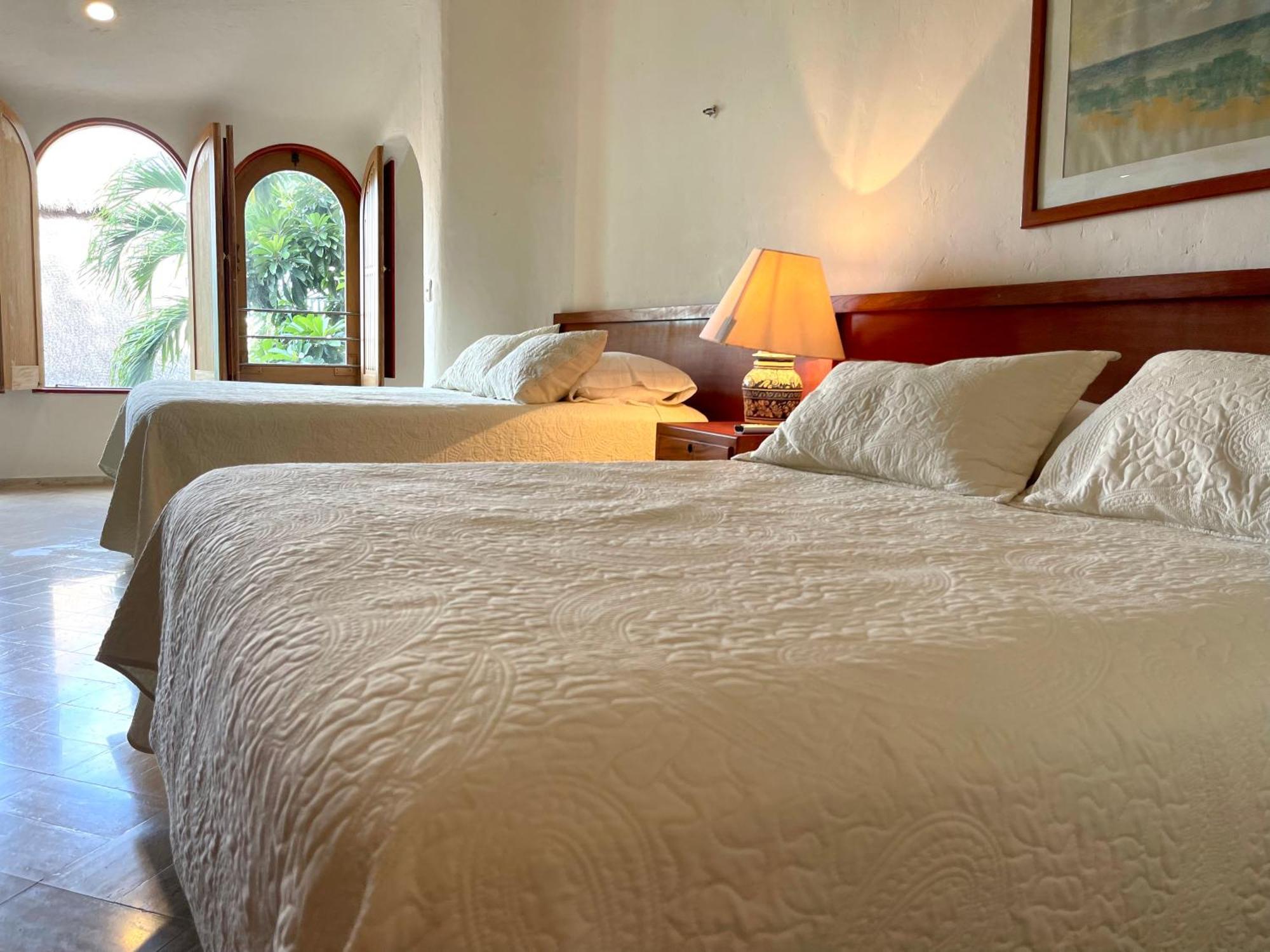 6br Spacious Waterfront With Private Pool By Solmar Cancún